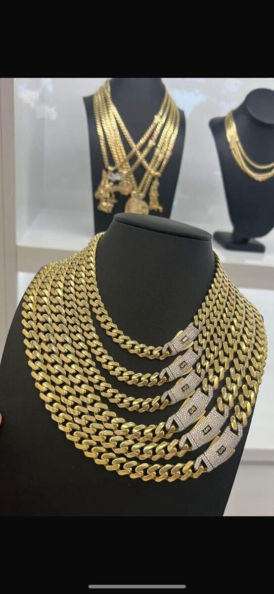 Cadena Monaco Chain 10k 8mm 20in