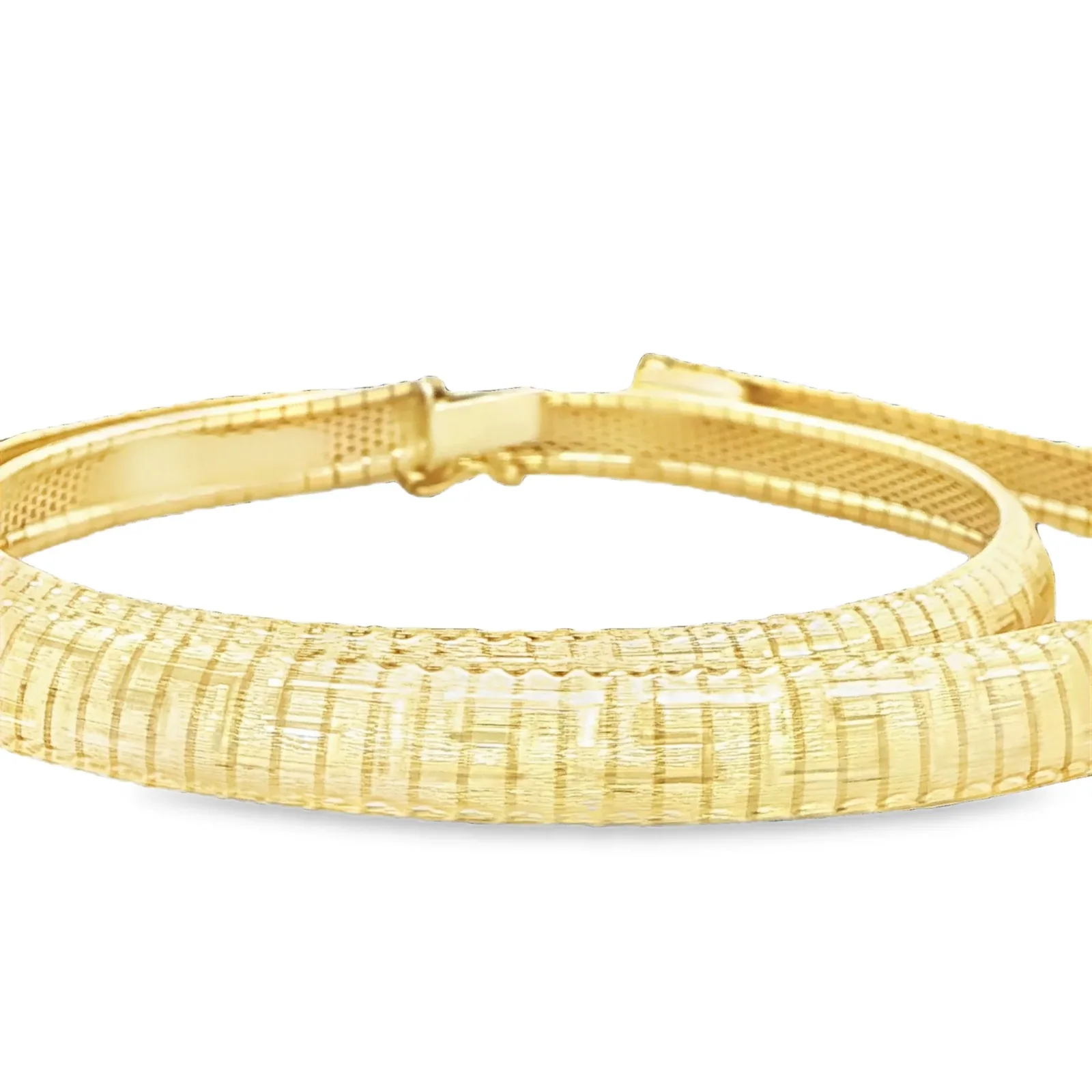 14K Yellow Gold Textured Omega Necklace