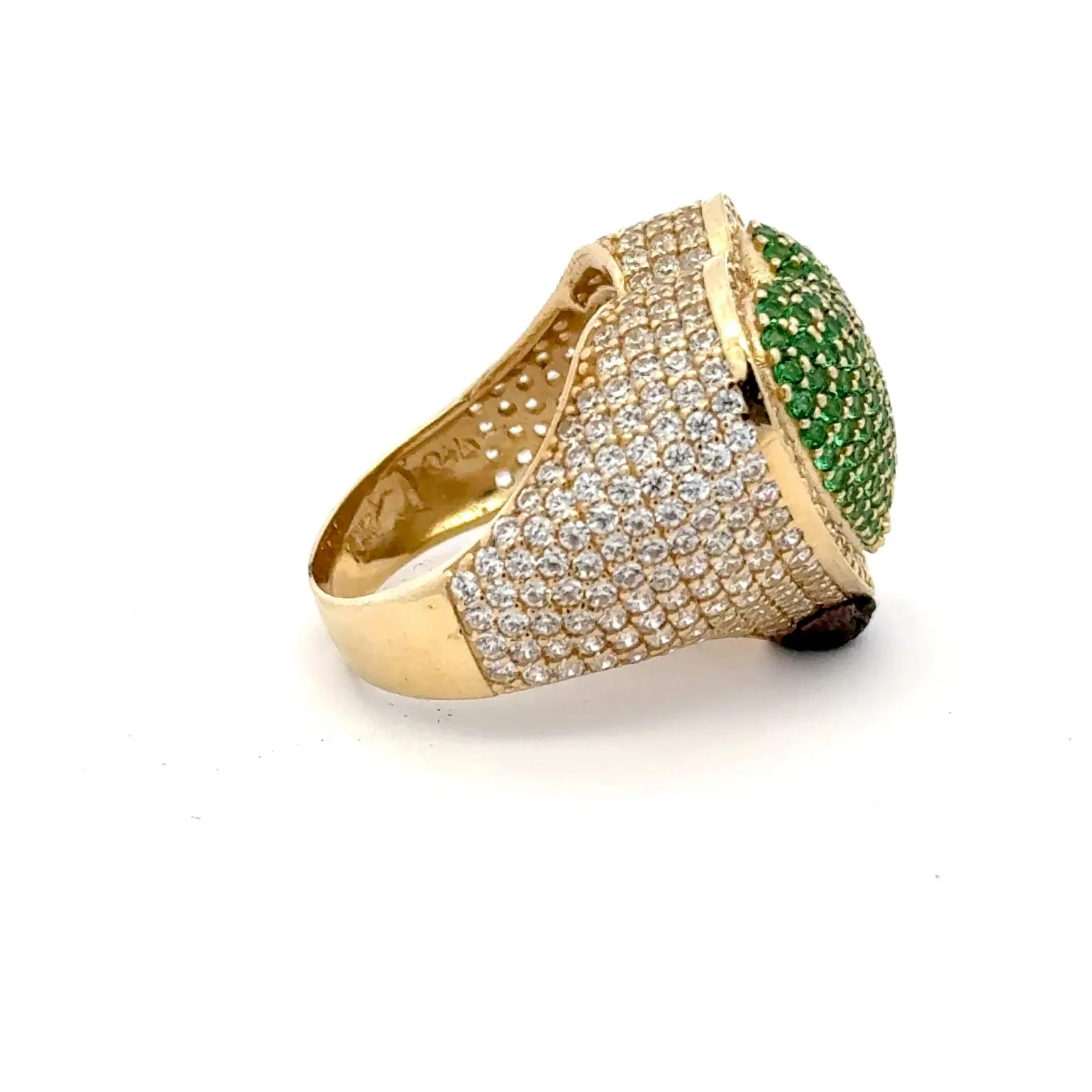 Las Villas Jewelry Online Womens Ring Stunning Heart-Shaped Green Ring 10k